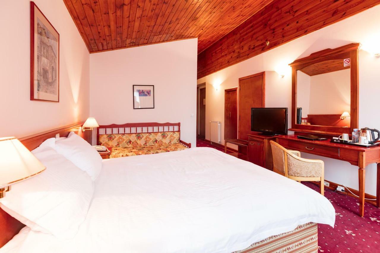 Hotel Bistra, Resort Mavrovo Exteriör bild